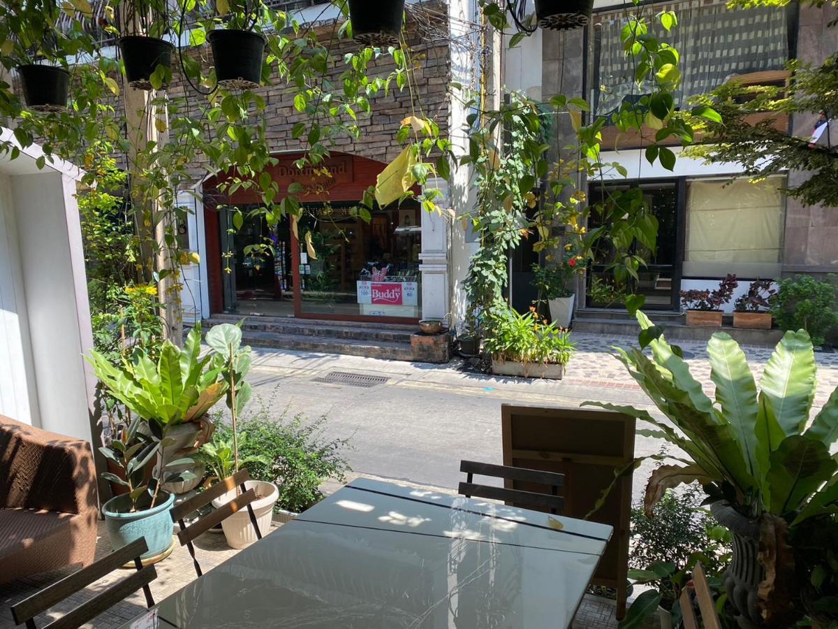 Good Day Hostel Bangkok Exterior foto